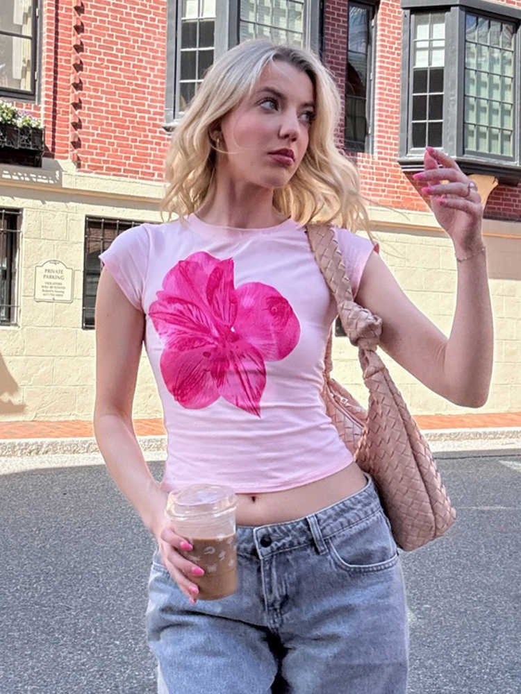 Pink Floral Print Crop Top - Image 3