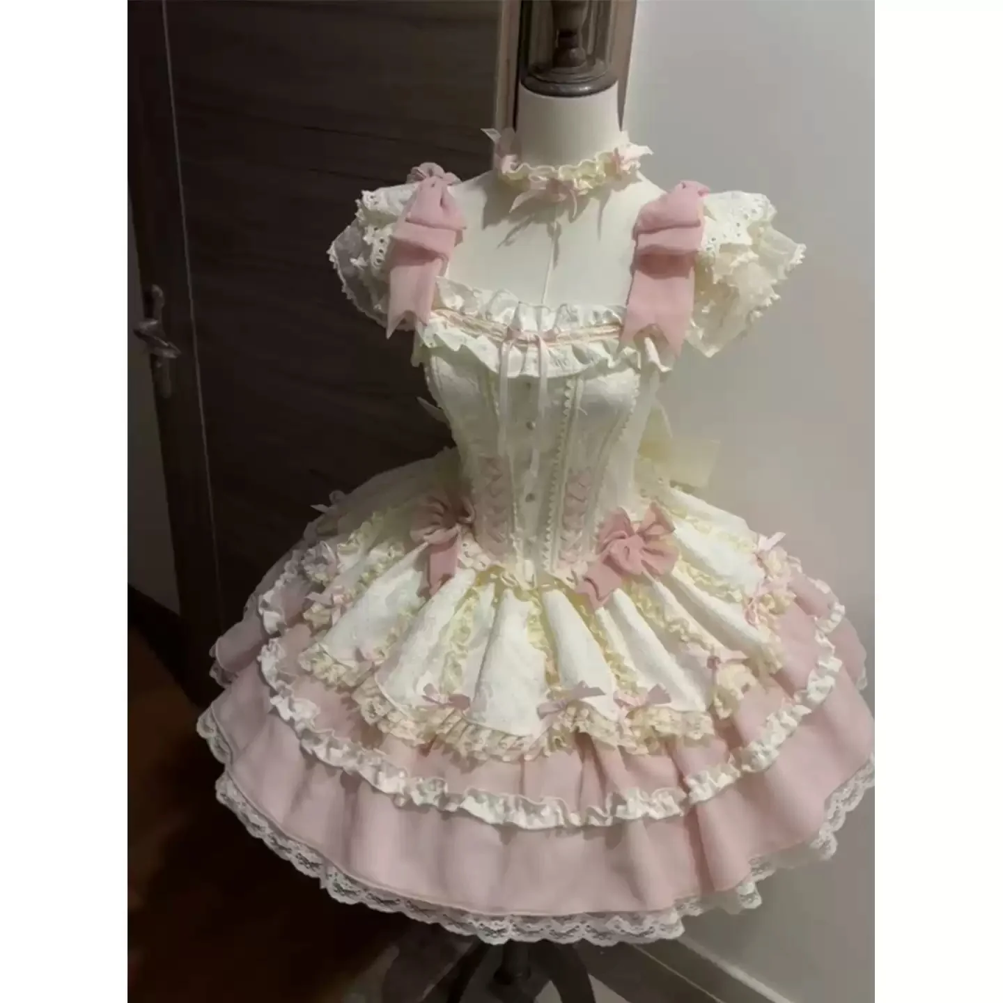 Pink Lolita Ballet Style Birthday Dress - Image 4