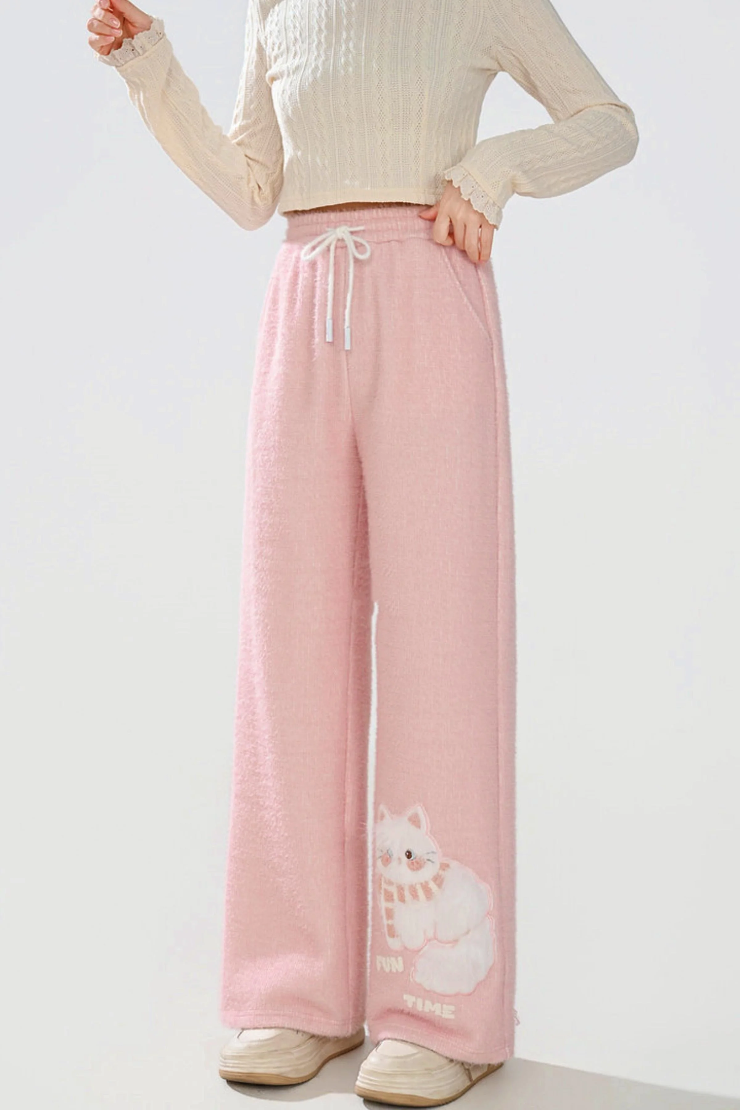 Pink Plush Cat Embroidery Pants - Image 3