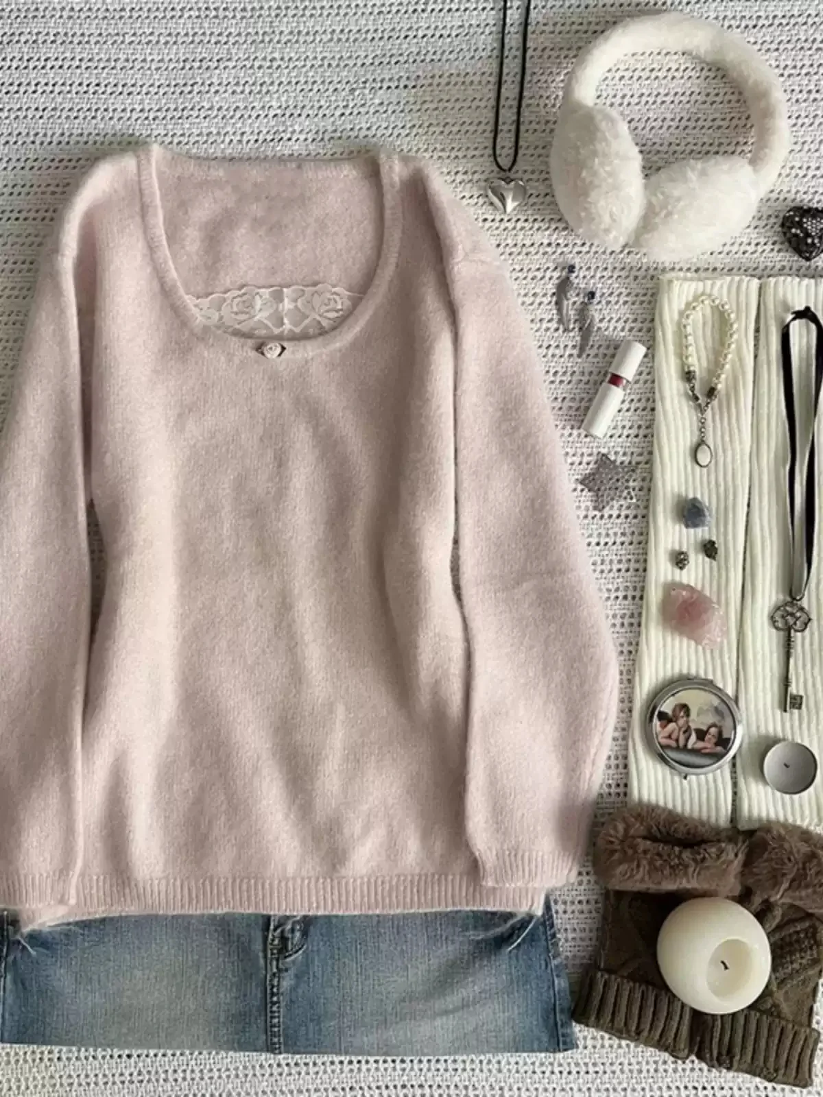 pink soft waxy sweater - Image 5