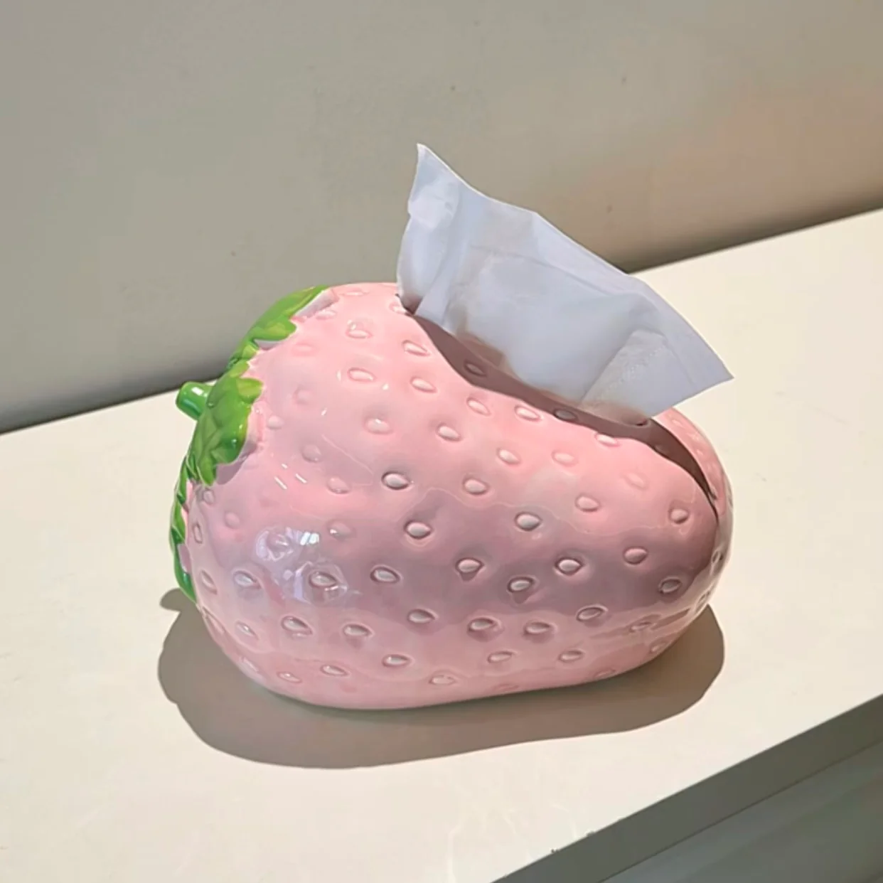 Pink strawberry tissue ceramic box - Image 2