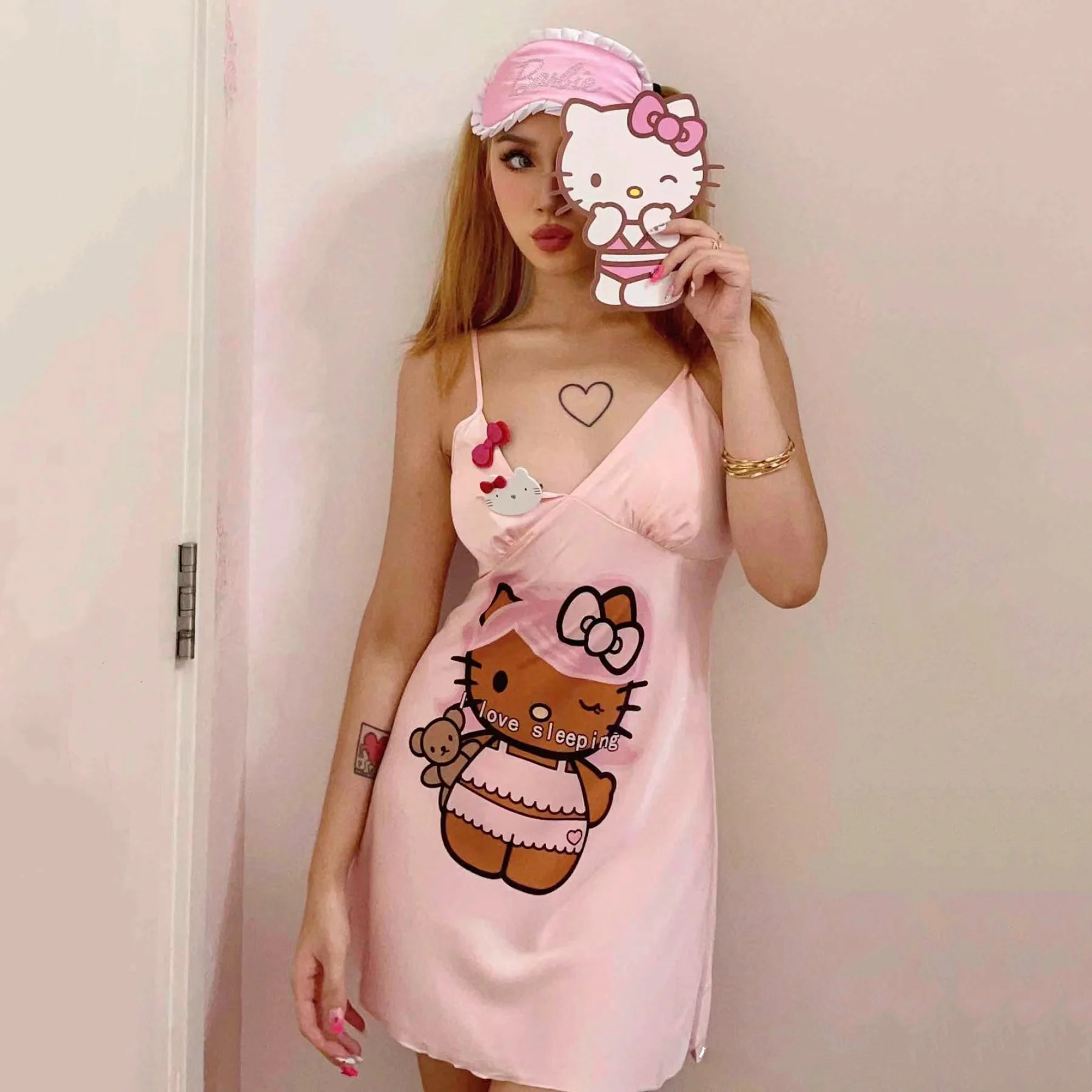 Pink suspender nightdress - Image 6