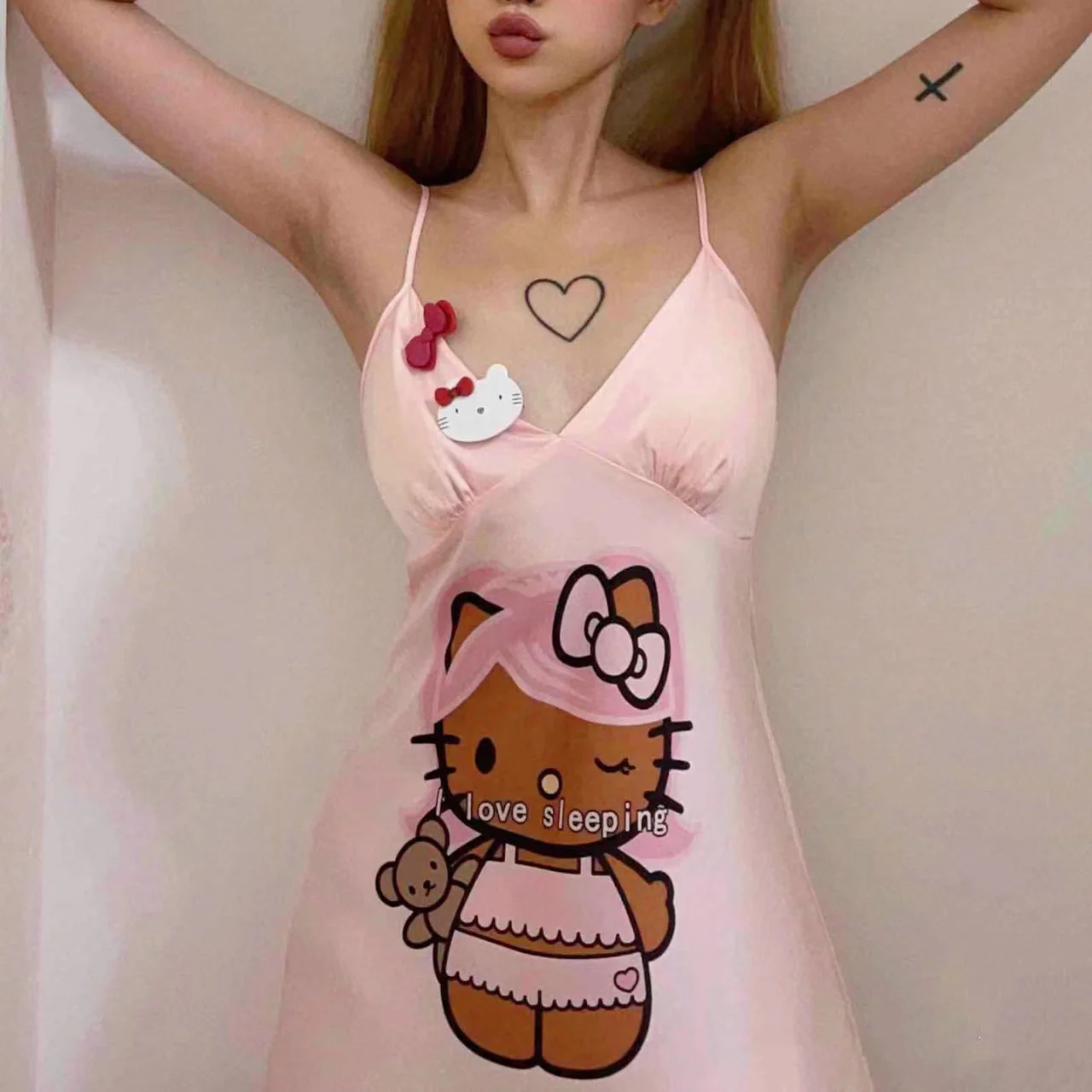 Pink suspender nightdress - Image 8