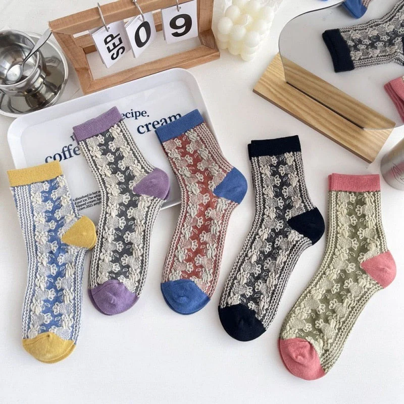 Pink Vintage Floral Sock Set - Image 20