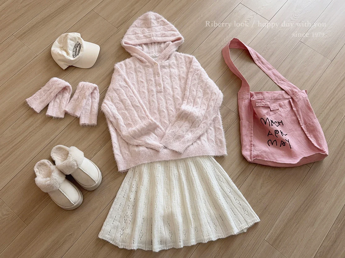 Plush Pink Hooded Sweater - Image 4