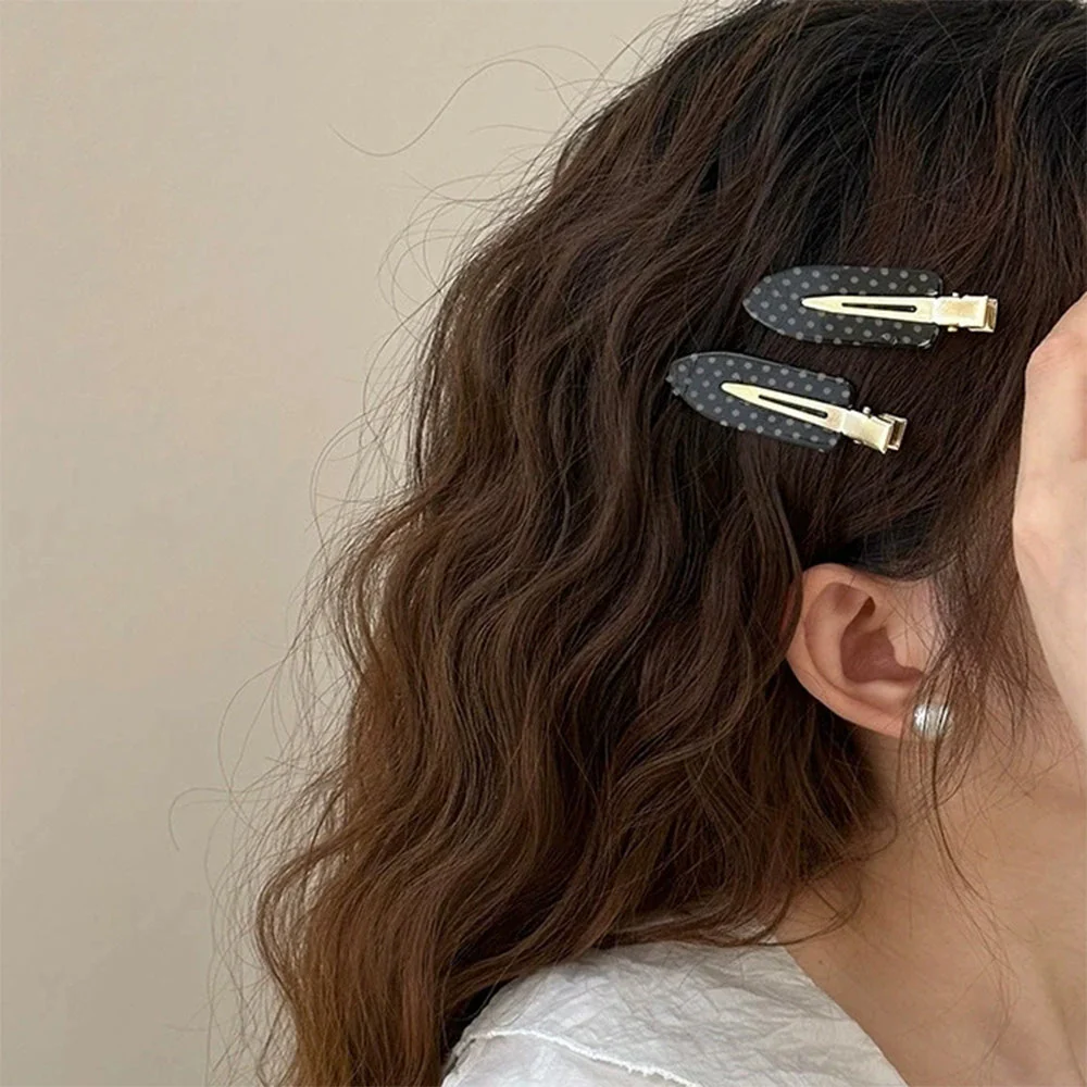 Polka Dot Hair Clips Set - Image 3