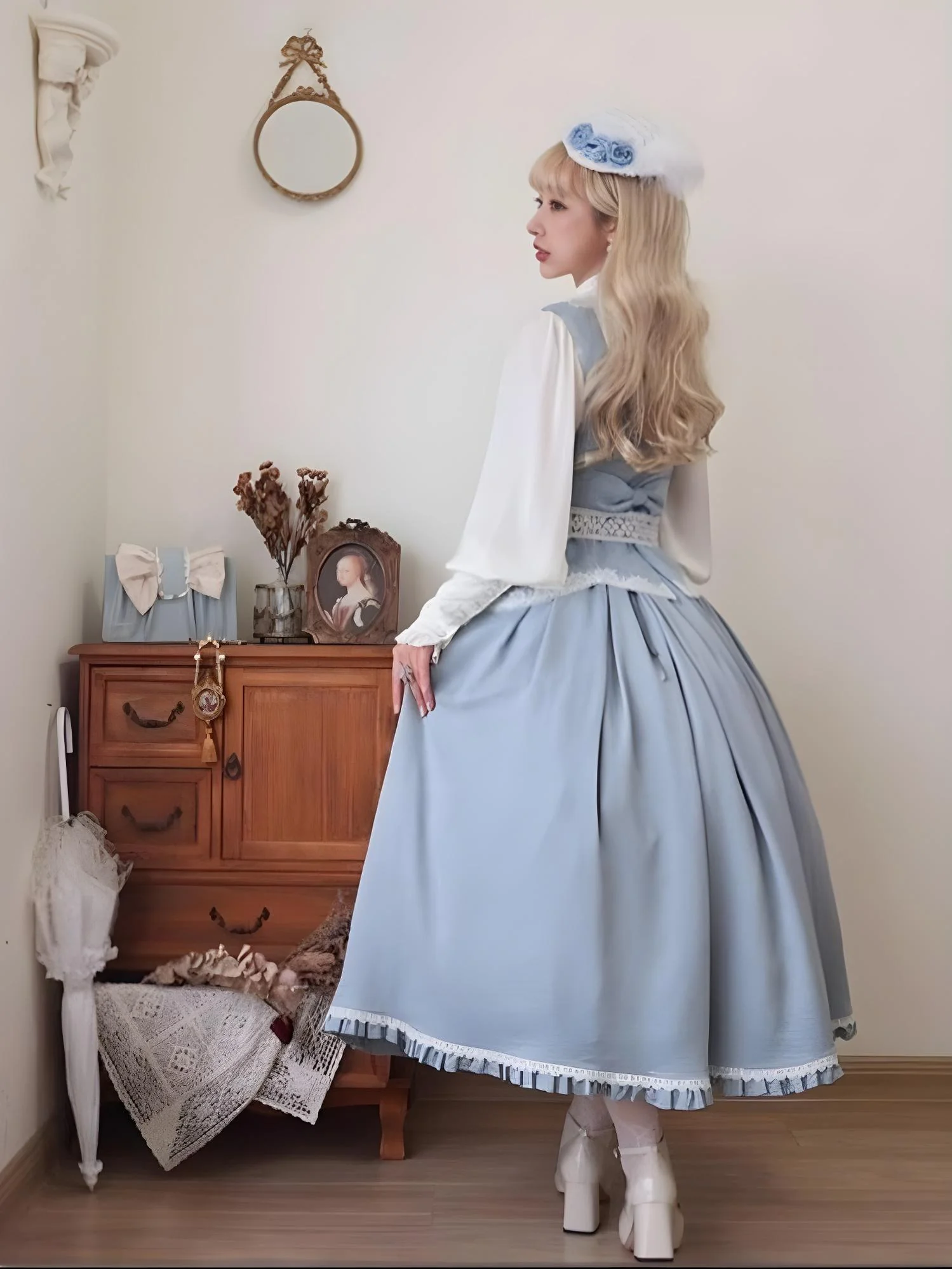 Polyhymnia~Miss Leisha~Classic Lolita Skirt Set Elegant Winter Cape - Image 12