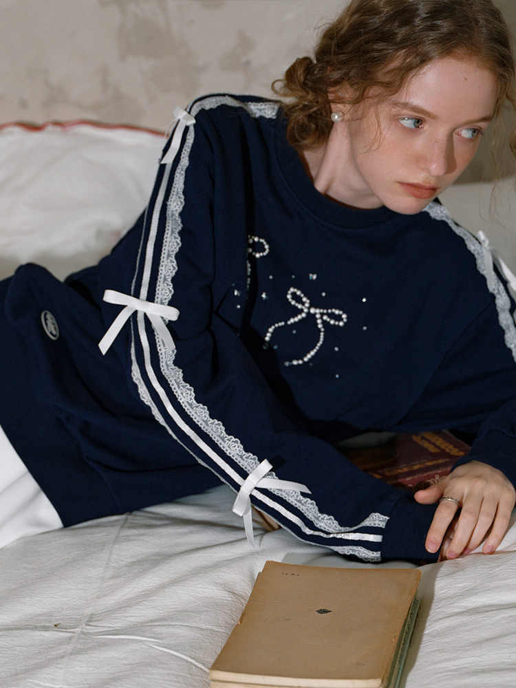 Preppy Bow Lace Coquette Sweatshirt - Image 2