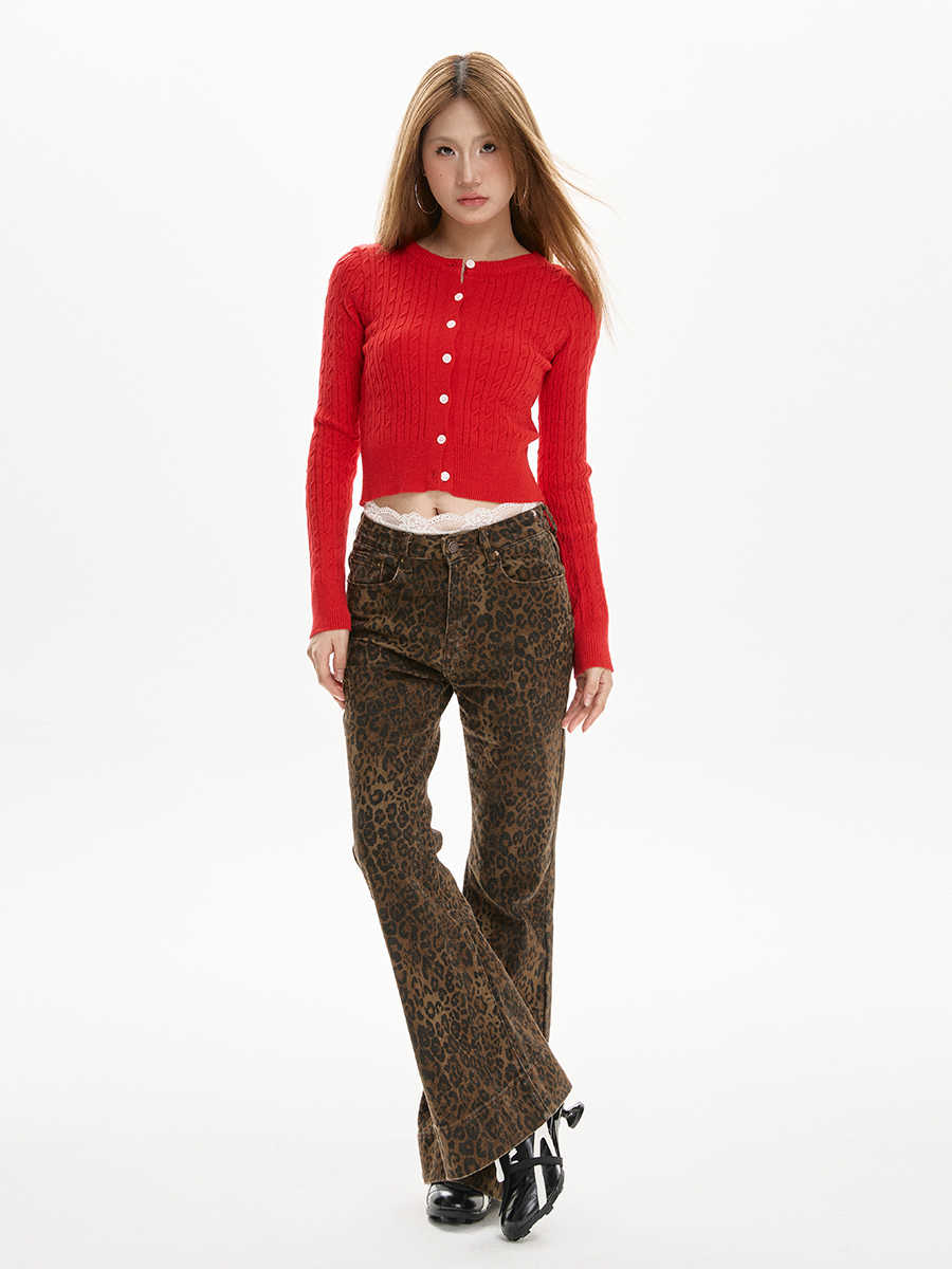 Preppy Hot Girl Cardigan - Image 3
