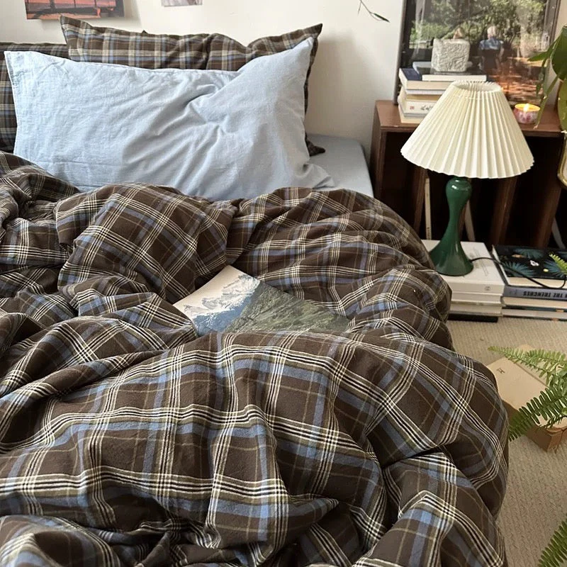 Preppy Plaid Brown Bedding Set - Image 2
