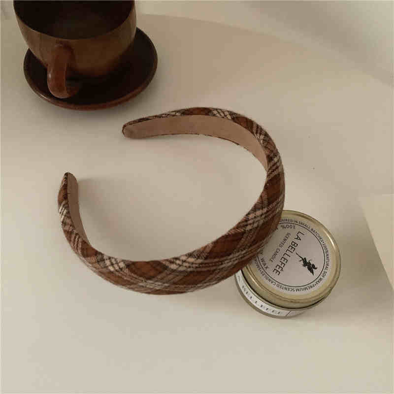 Preppy Plaid Retro Headband - Image 5