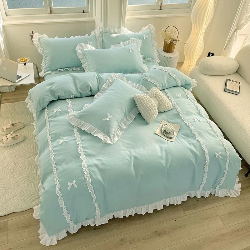 Pretty Princess Ruffled Bedding Set - Image 4