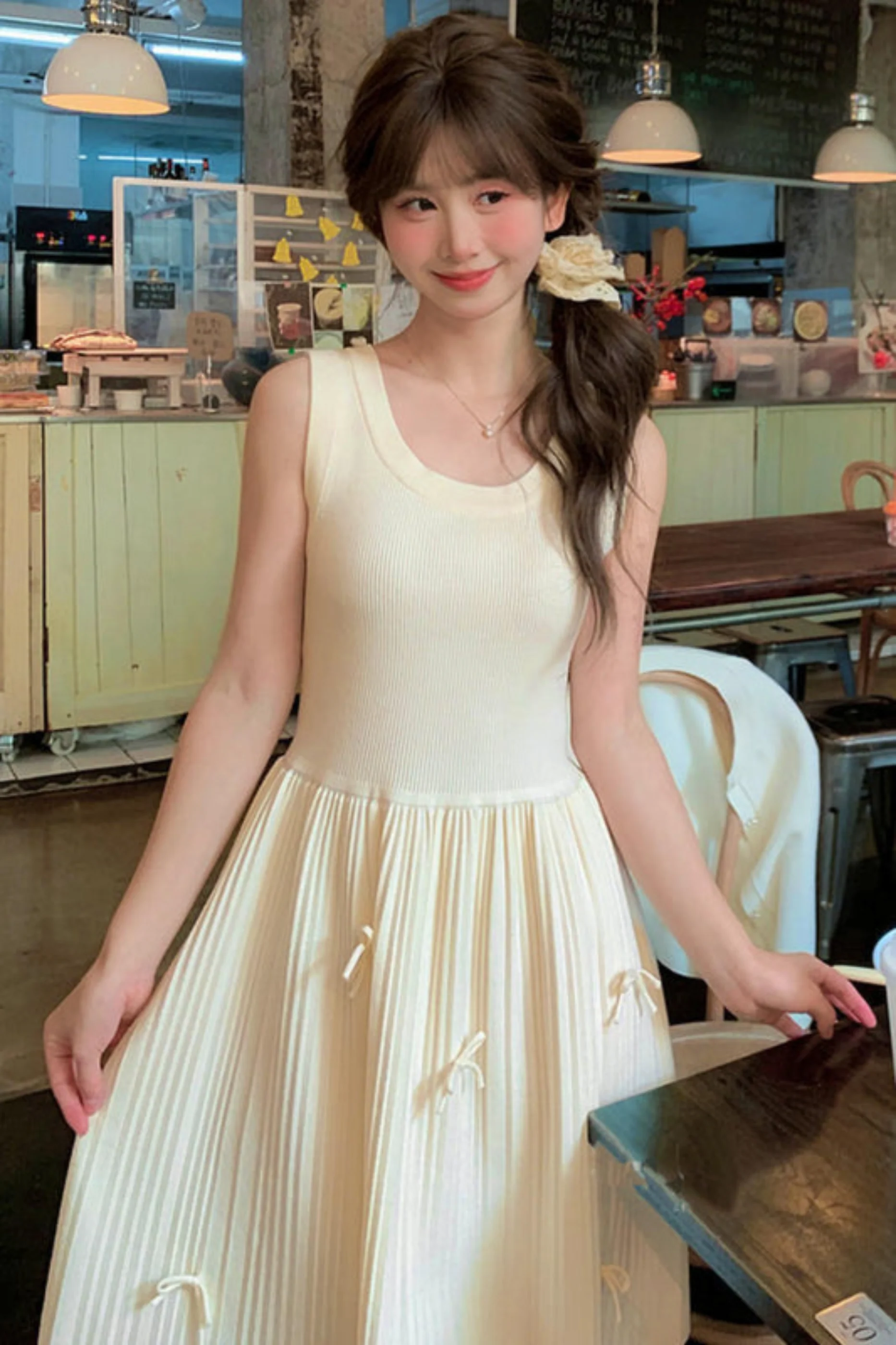 Princess Bow Sleeveless Dress - Image 4