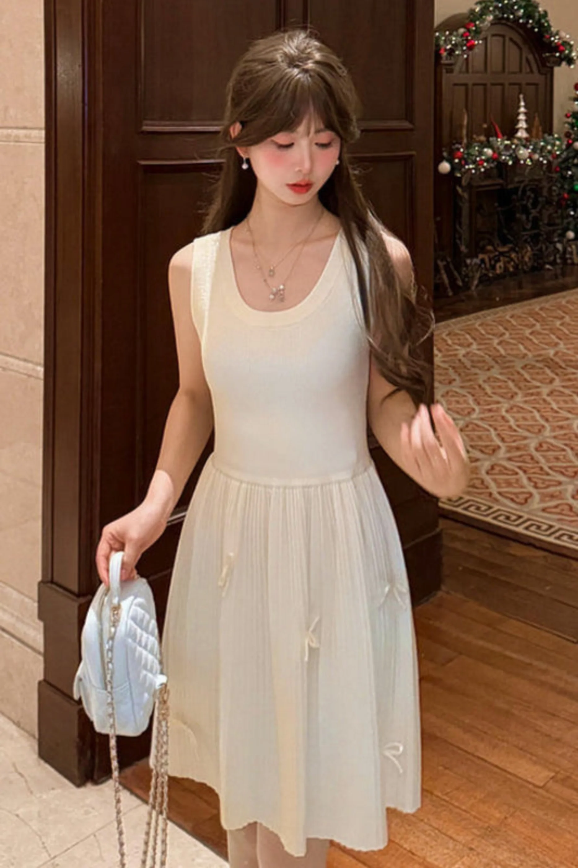Princess Bow Sleeveless Dress - Image 5