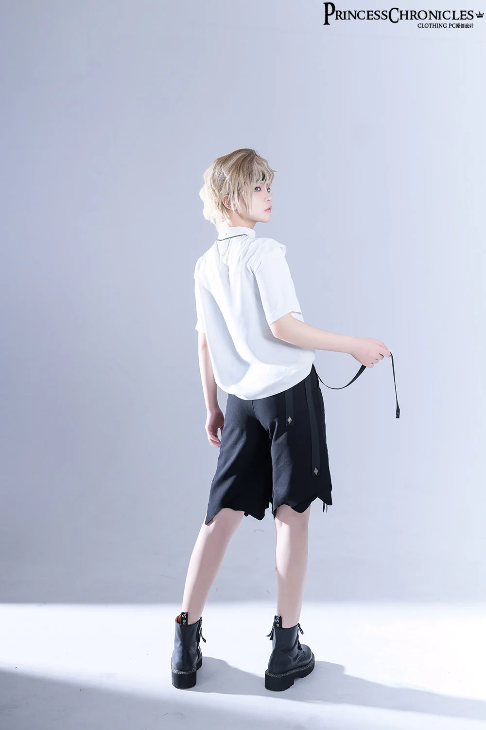 Embroidered White Ouji Lolita Shirt - Image 6