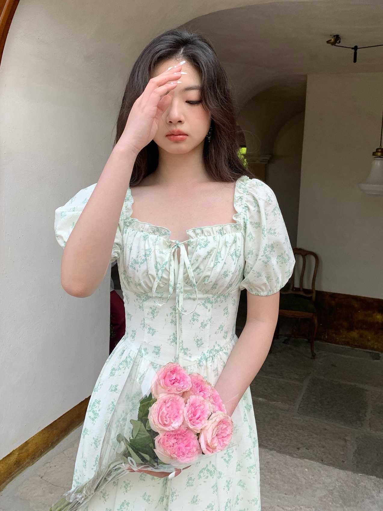 Puff Sleeve Green Floral Dress - Image 2