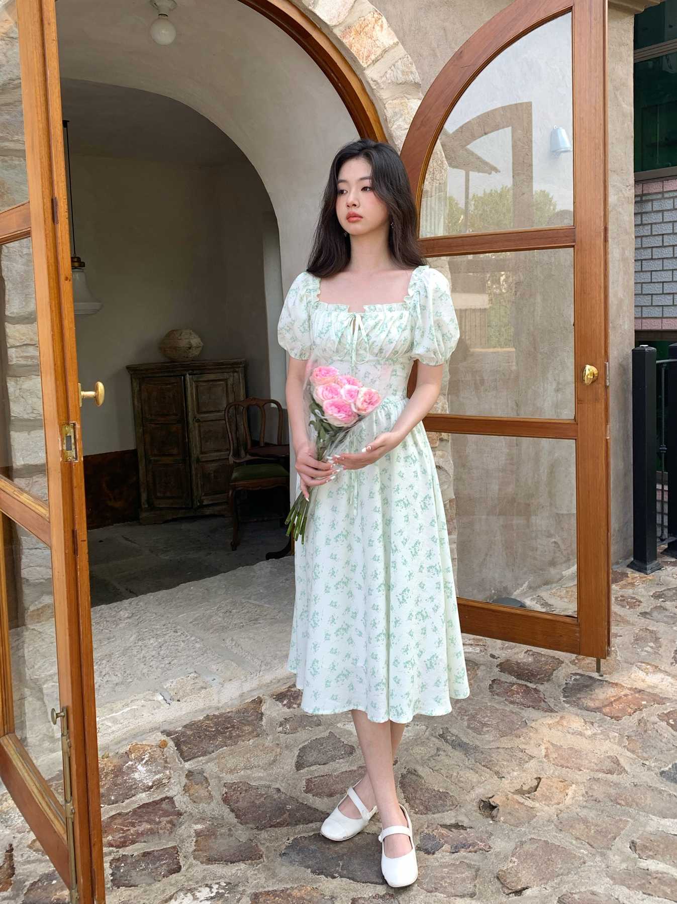 Puff Sleeve Green Floral Dress - Image 5