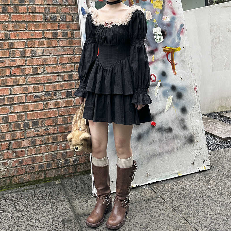 Puff Sleeves Dark Coquette Dress - Image 4
