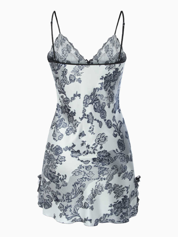 Qinghua Porcelain Lace Nightgown - Image 2