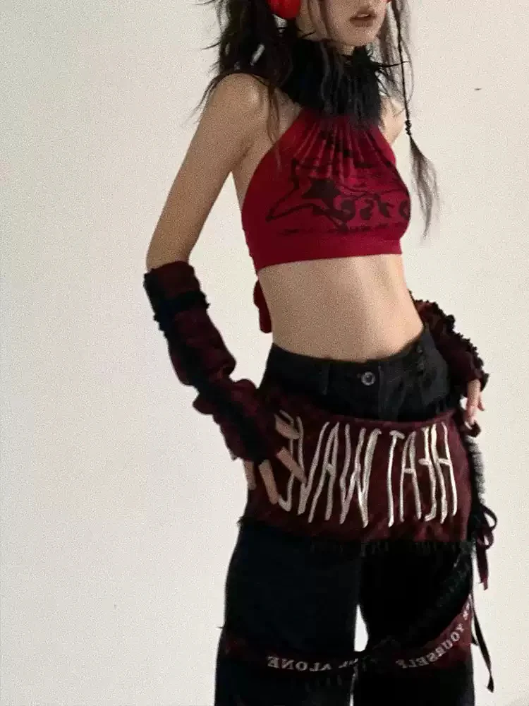 red and black rock fur collar vest - Image 2