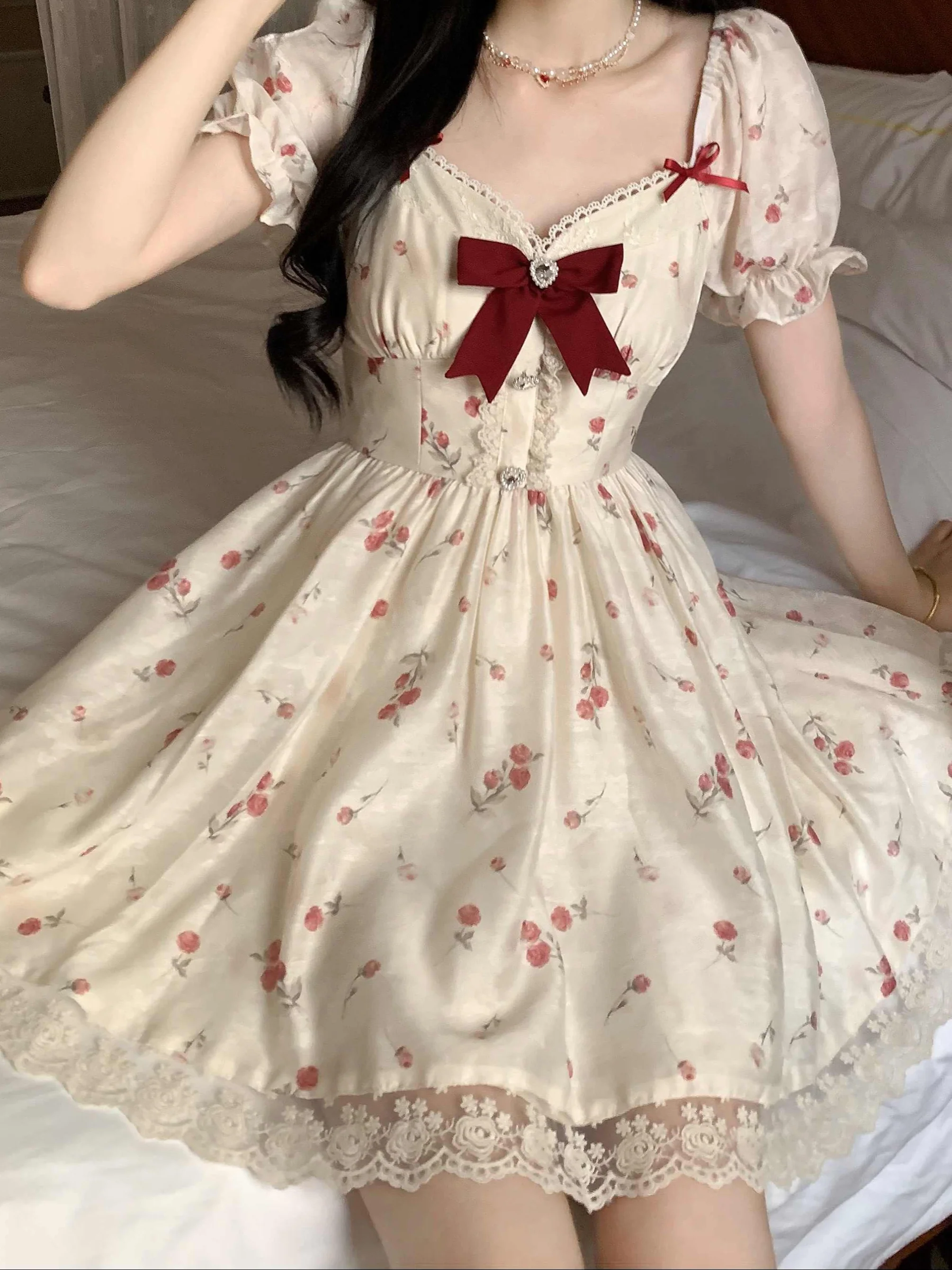 Red Bow Floral Lace Dress - Image 4