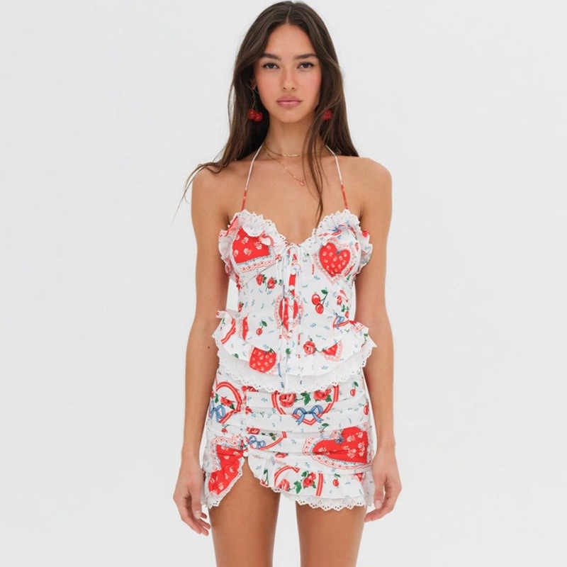 Red Heart Backless Lace Top - Image 4