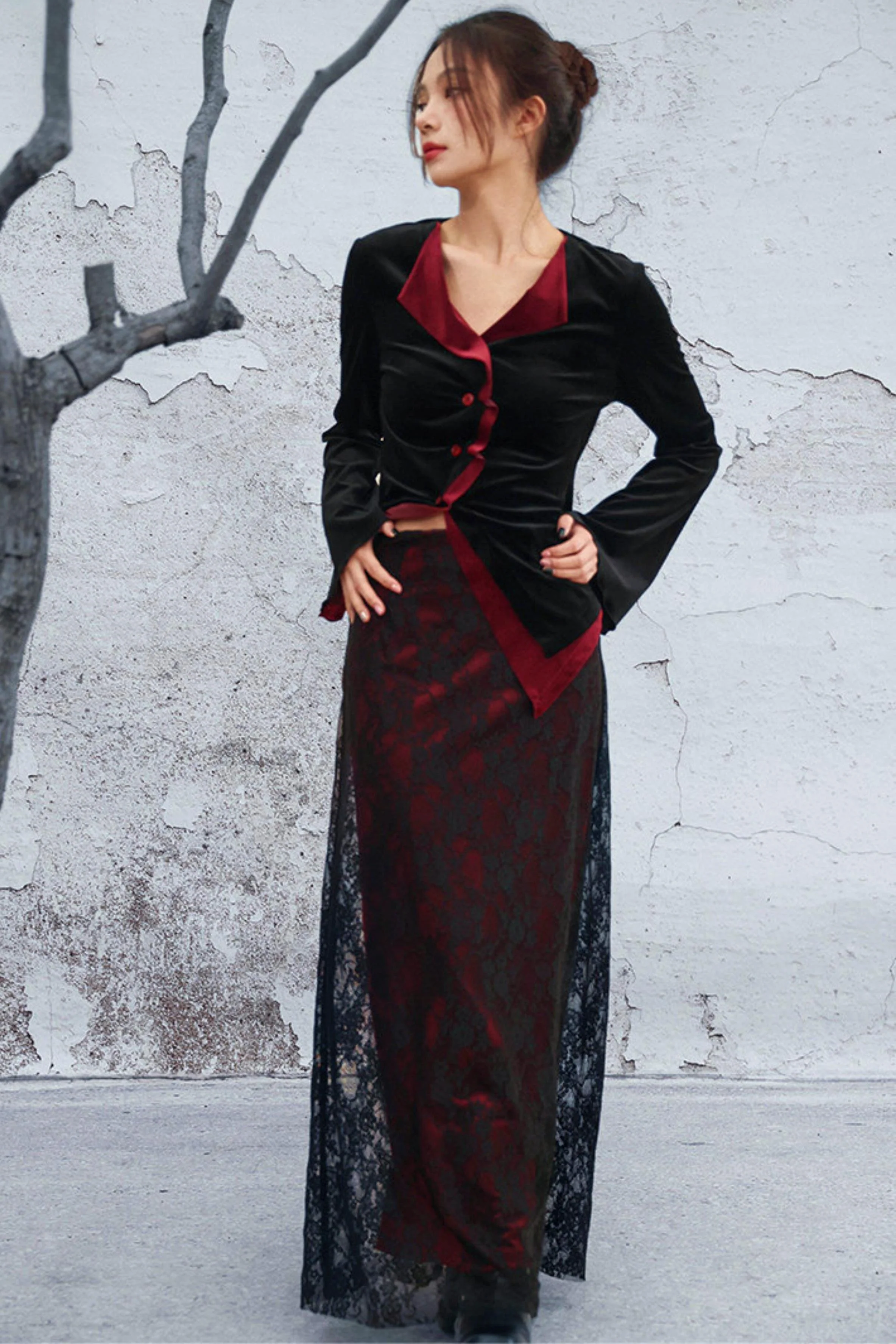 Edgy Retro Lace Skirt - Image 12