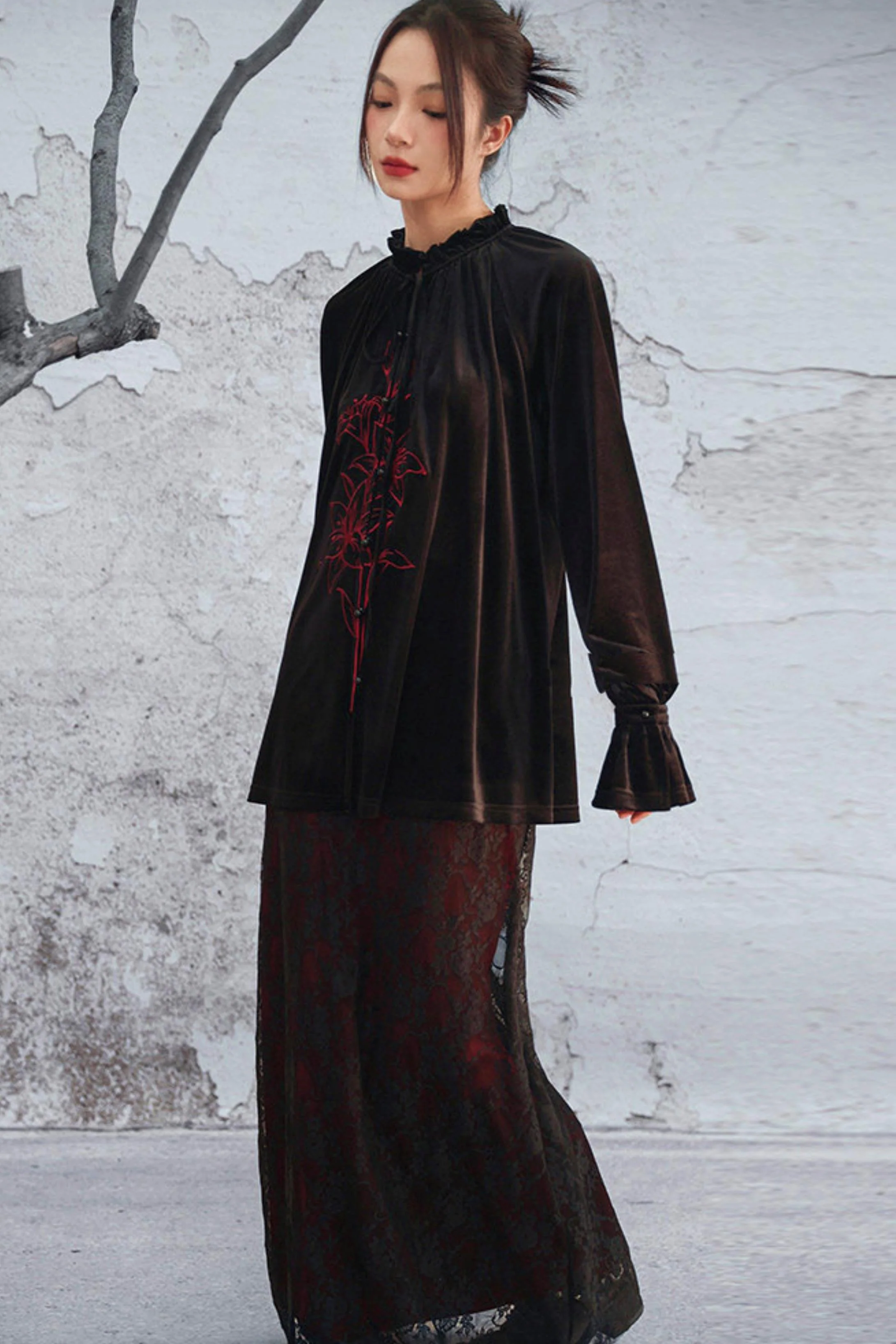 Edgy Retro Lace Skirt - Image 15