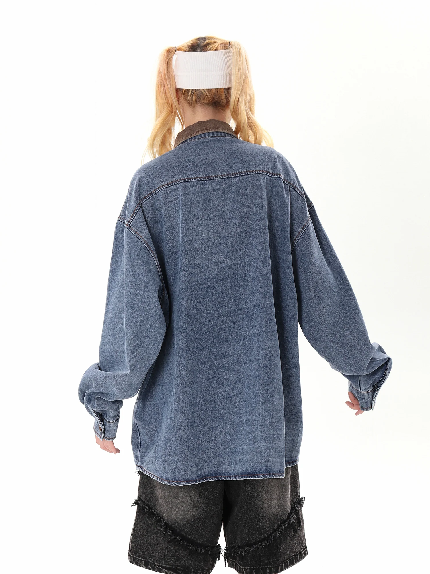 Retro Black Jacket - Image 4