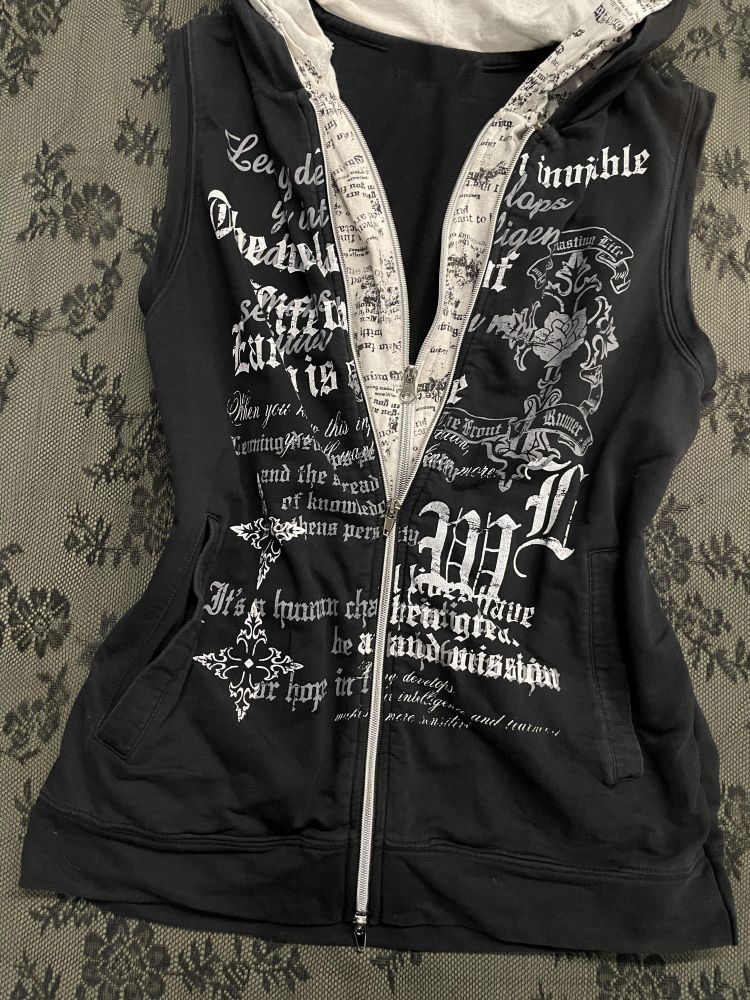 Retro Black Printed Hooded Top - Image 3