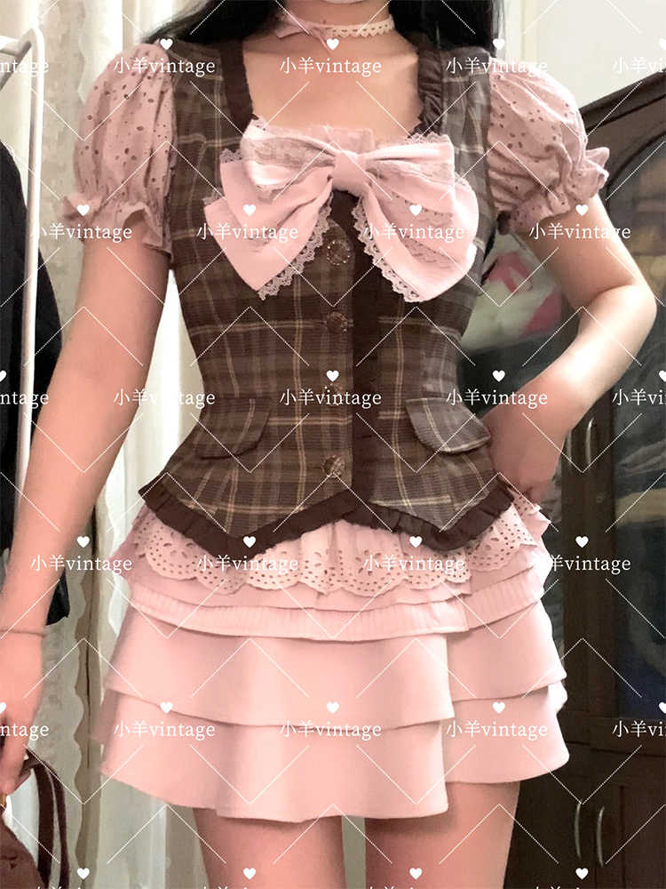 Retro Bow Lace Top Pink Plaid Vest - Image 3
