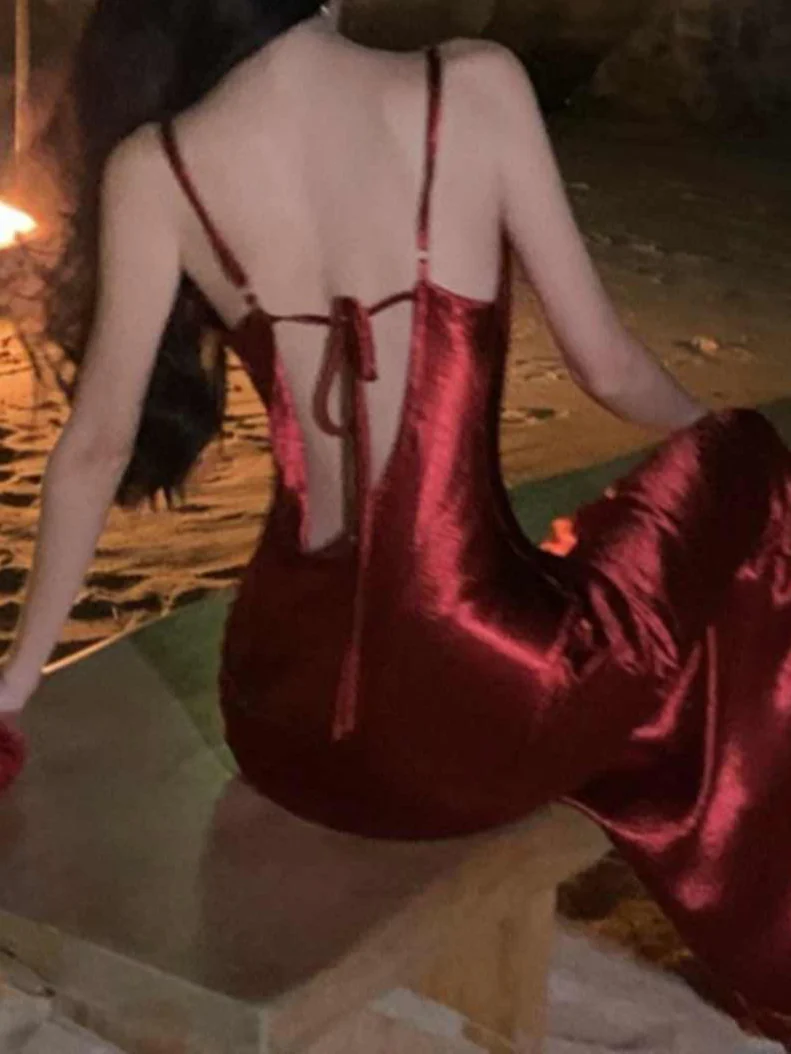 Retro Burgundy Prom Dress - Image 5
