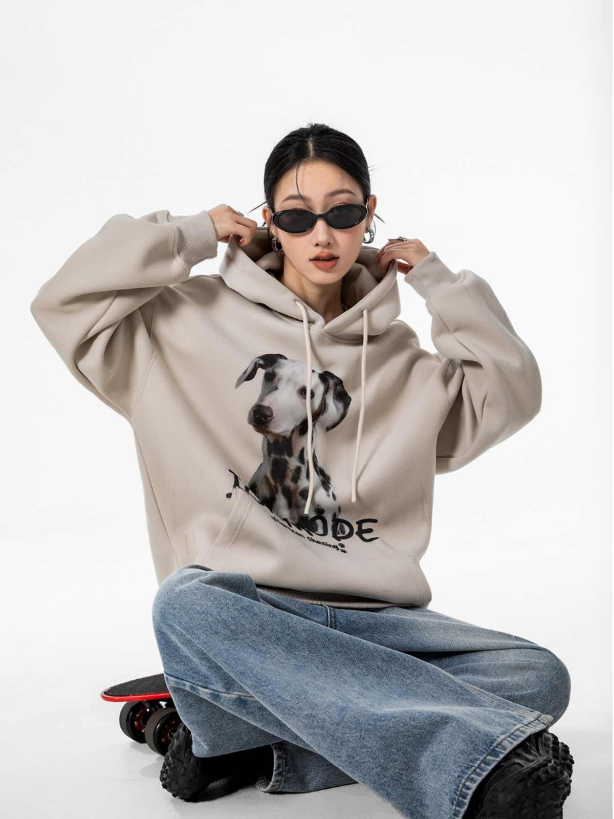 Retro Casual Brushed Sweatshirt - Image 4