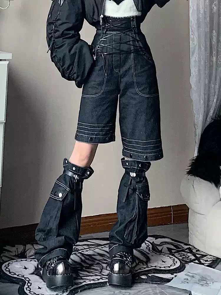 Retro deconstructed streets jeans