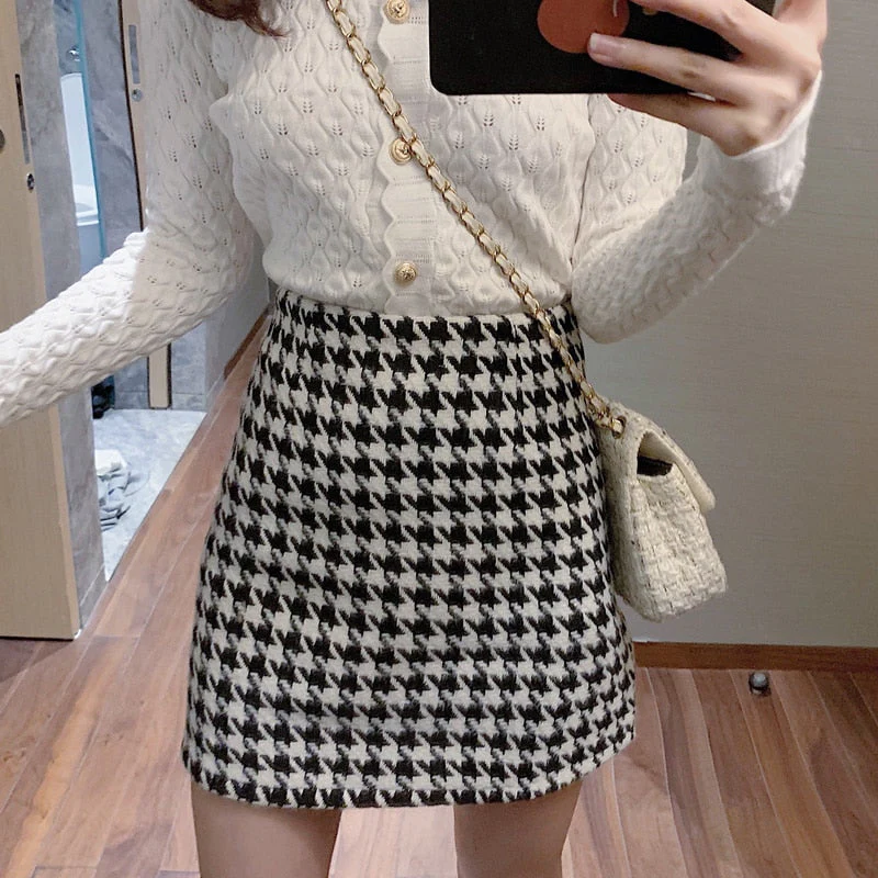 Houndstooth Woolen Black and White Plaid Skirt - Image 7