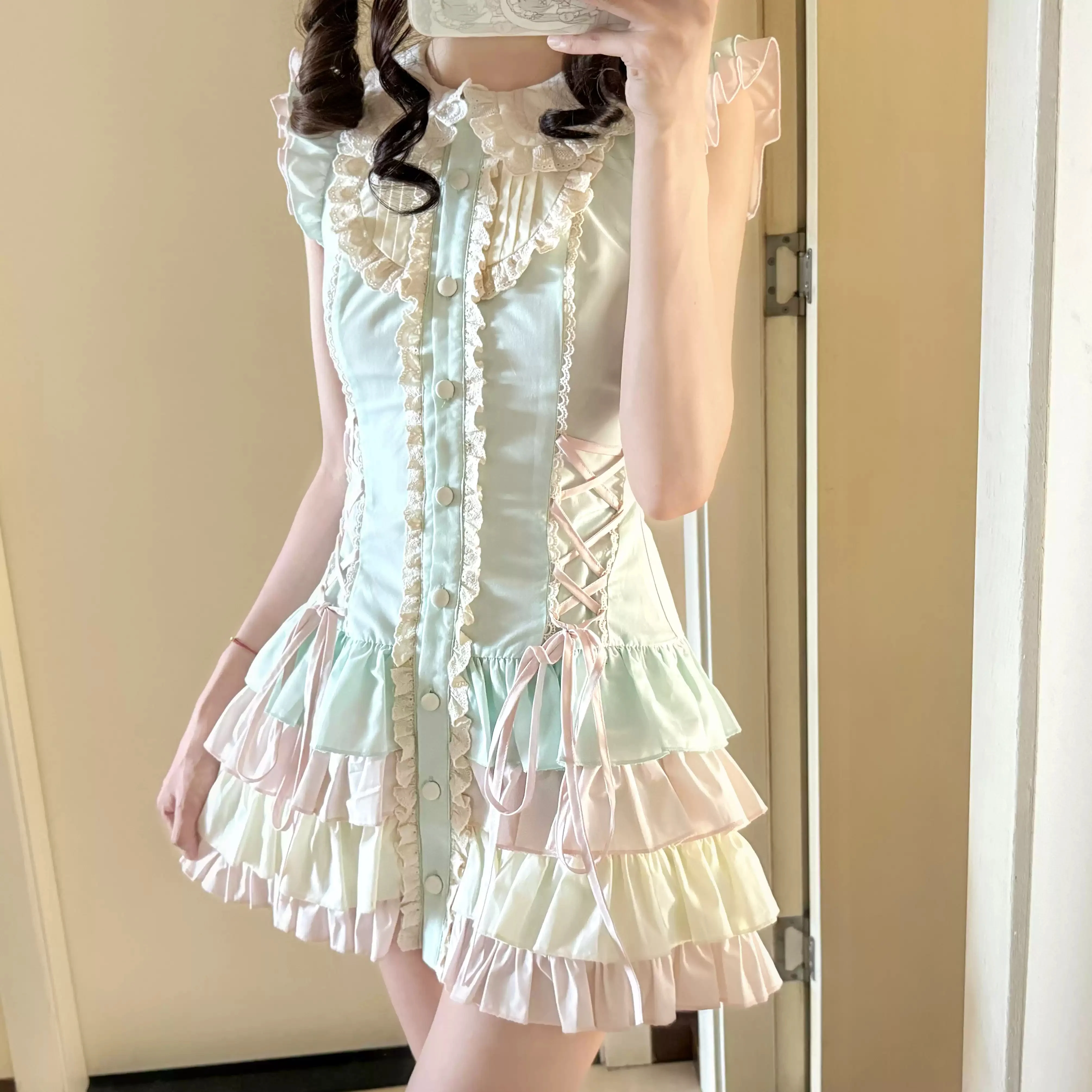 Retro Jasmine Ruffled Dress - Image 4