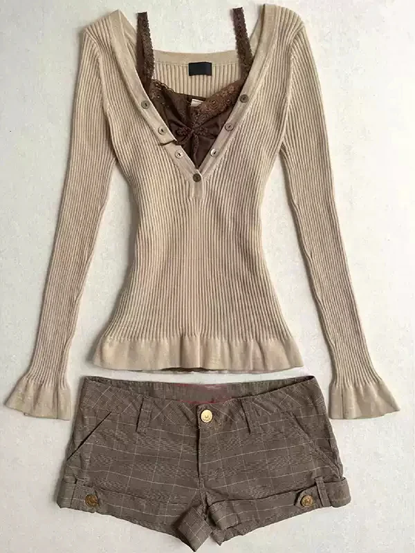 retro knitted khaki v-neck sweater - Image 4