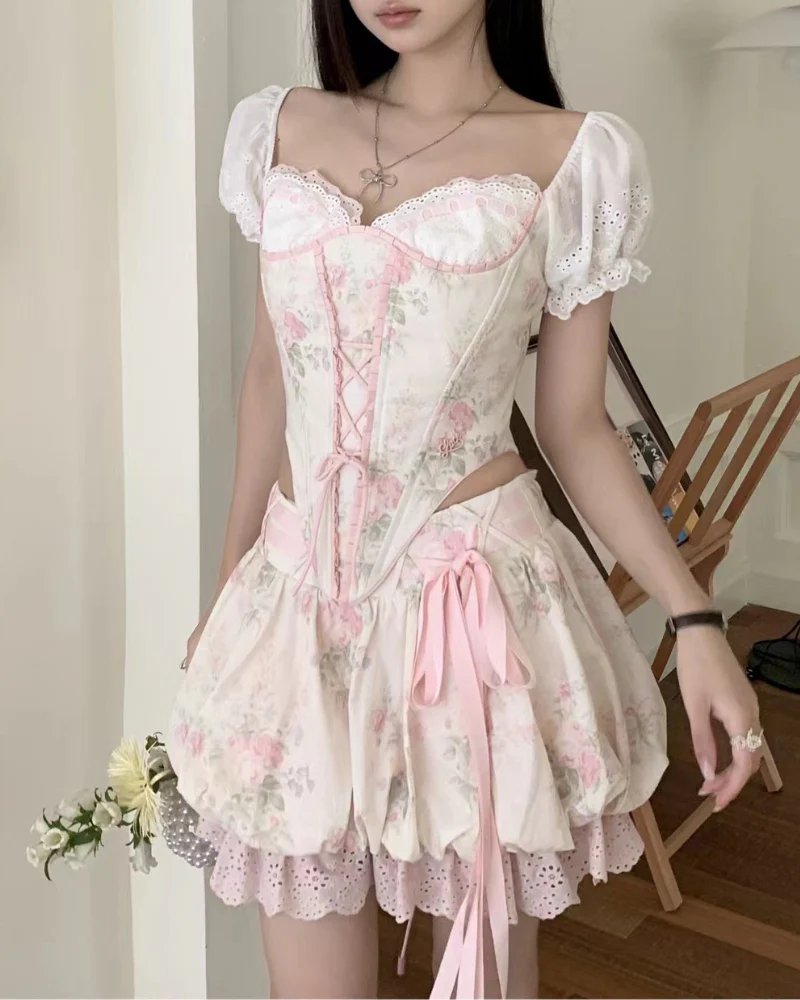 Retro Pastoral Floral Lace-up Coord - Image 3