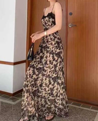Retro Pattern Stitching Lace Dress - Image 4