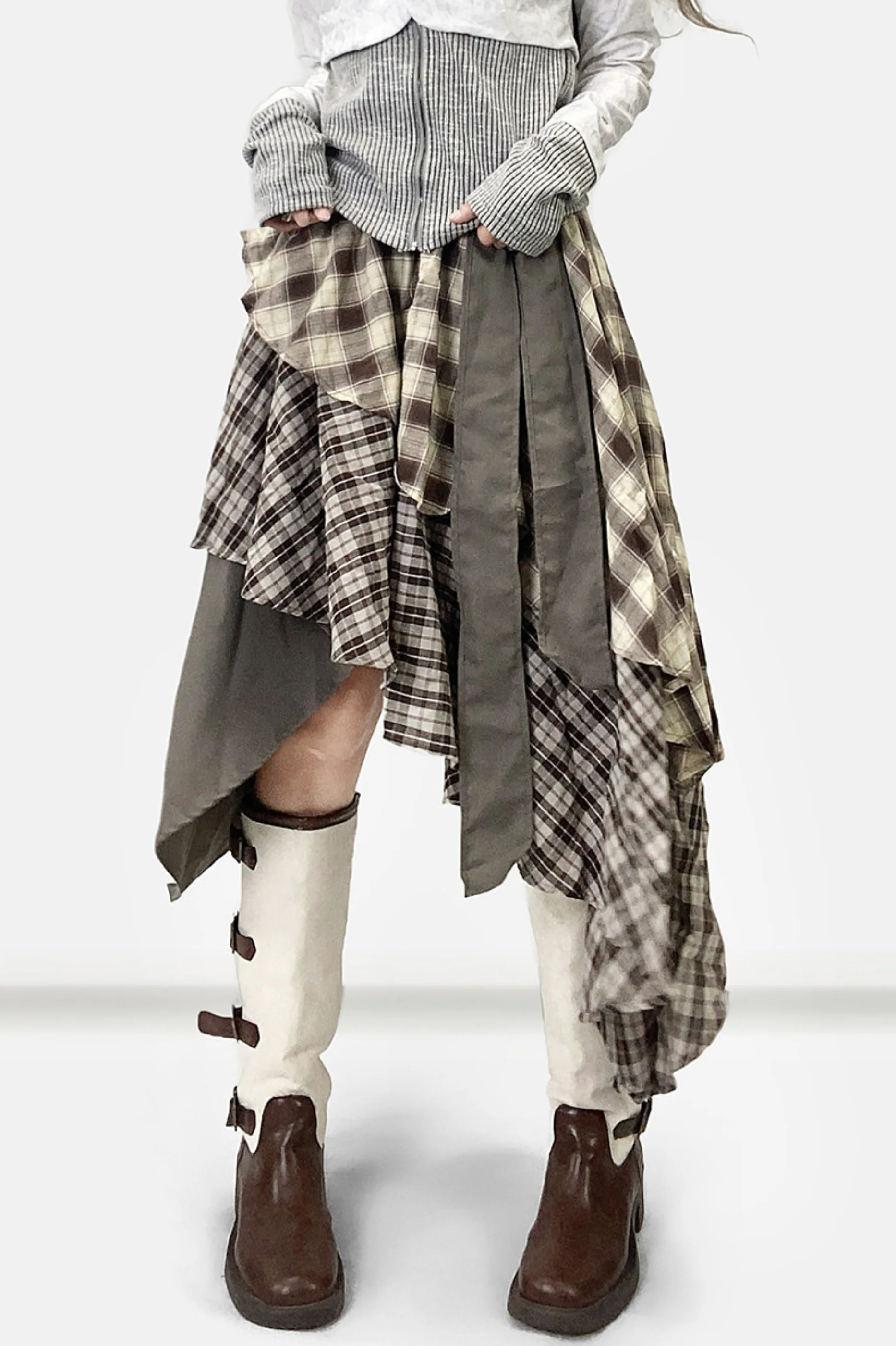 Retro Plaid Layered Skirt - Image 3