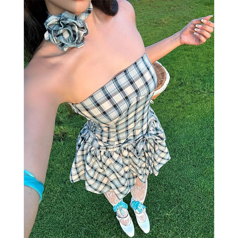 Retro Plaid Rose Dress - Image 3