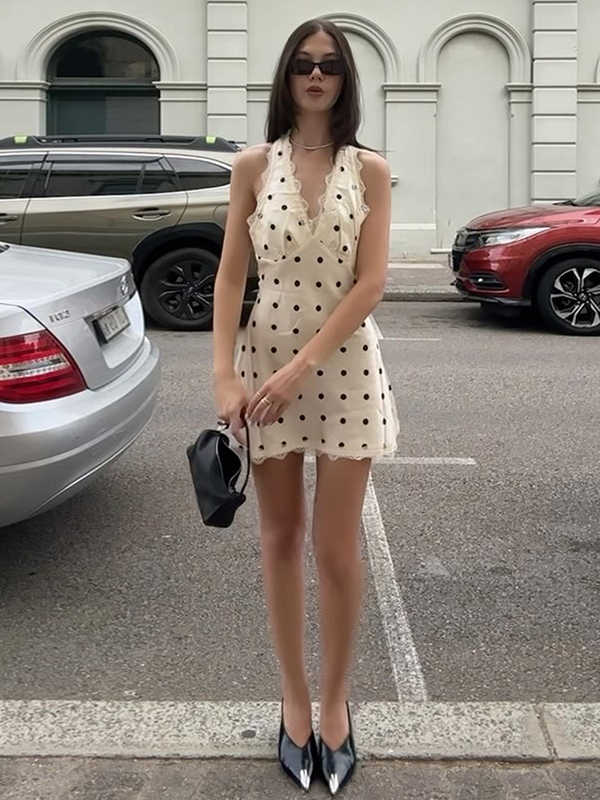 Retro Polka Dot Suspender Dress - Image 3