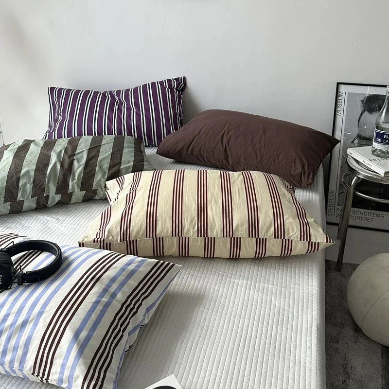 Retro Striped Cotton Pillowcase - Image 5
