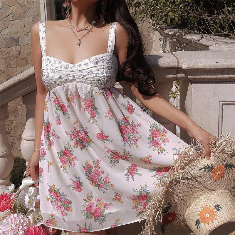 Romantic Floral Quilted Bustier Dress - Image 2