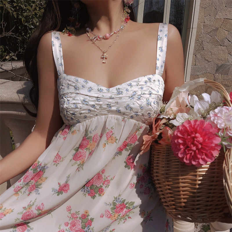 Romantic Floral Quilted Bustier Dress - Image 5