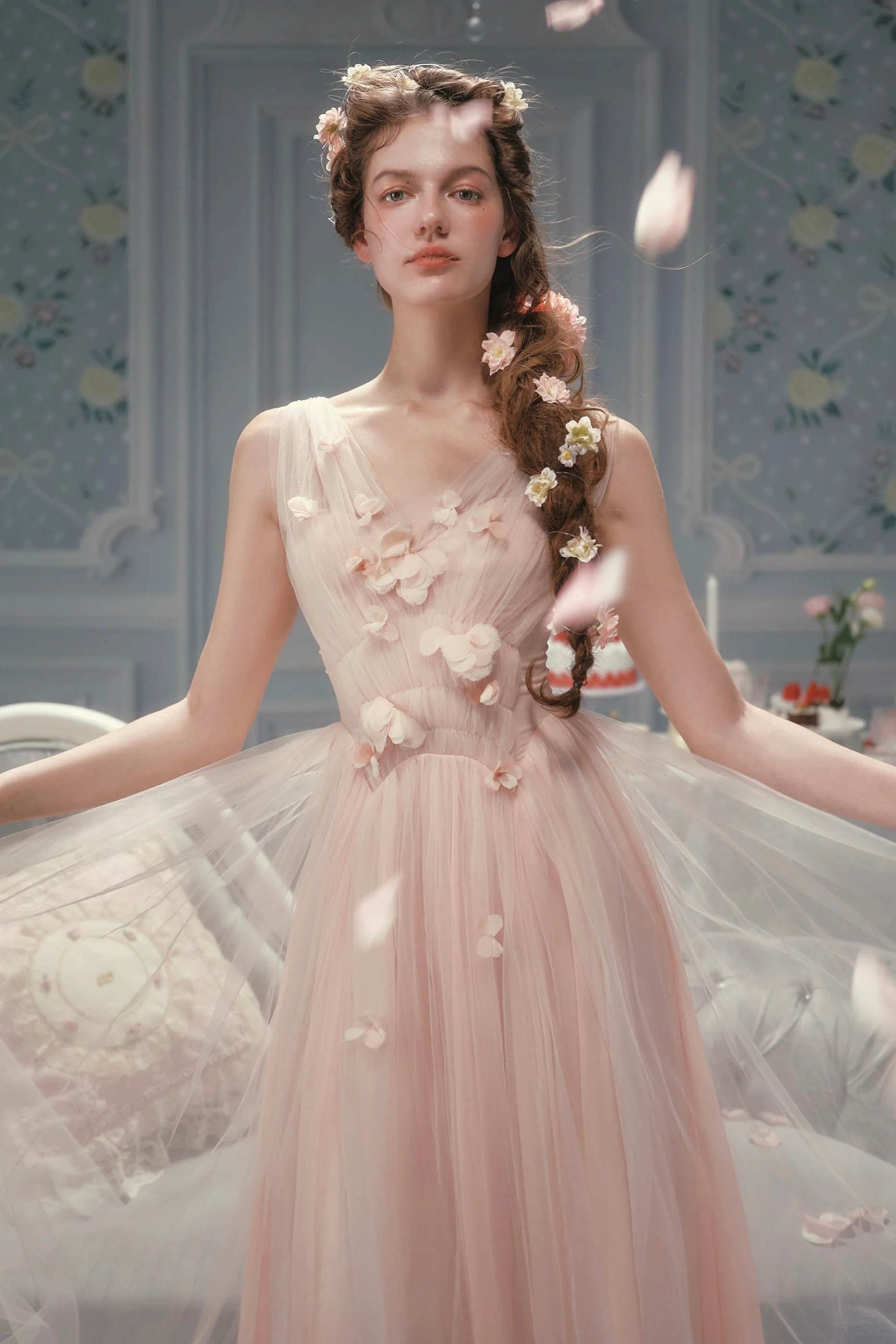 Romantic French Lace Dress - Image 11