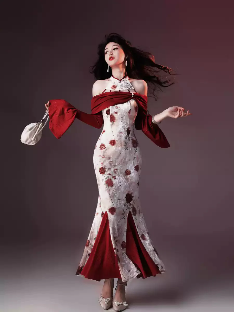 Rose Velvet Printed Fishtail Cheongsam Dress - Image 3