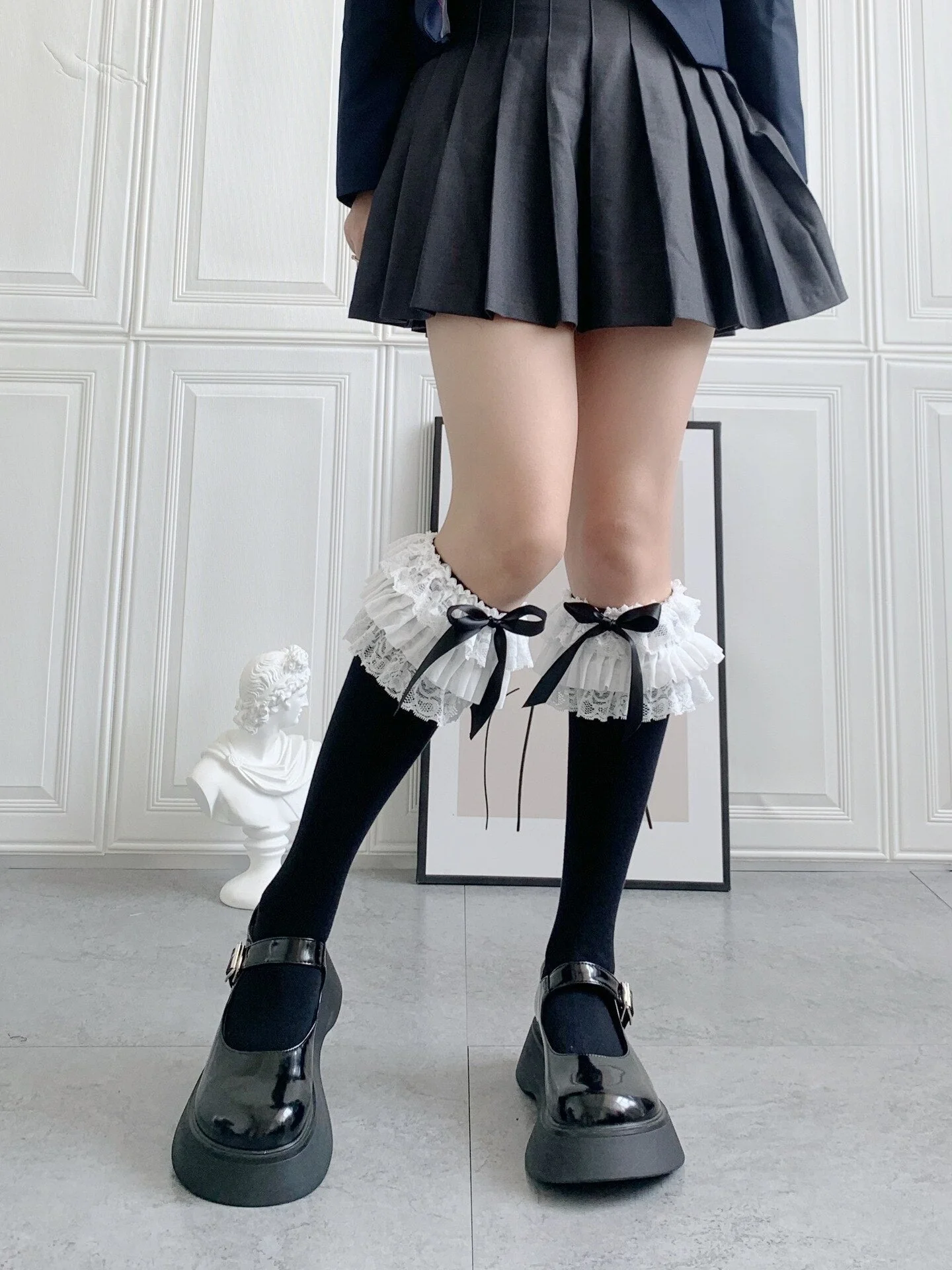 Ruffled Knee Socks - Image 11