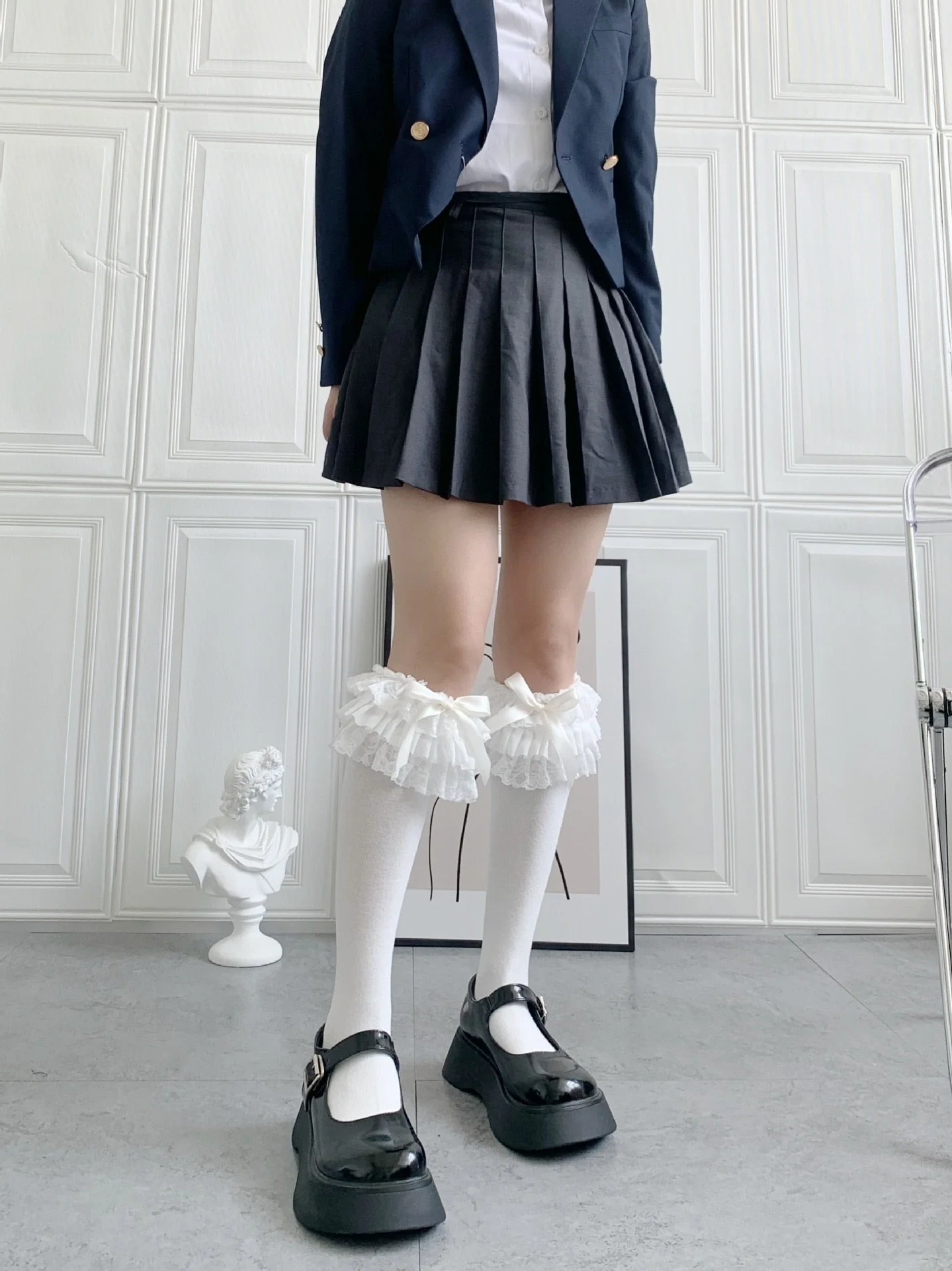 Ruffled Knee Socks - Image 15