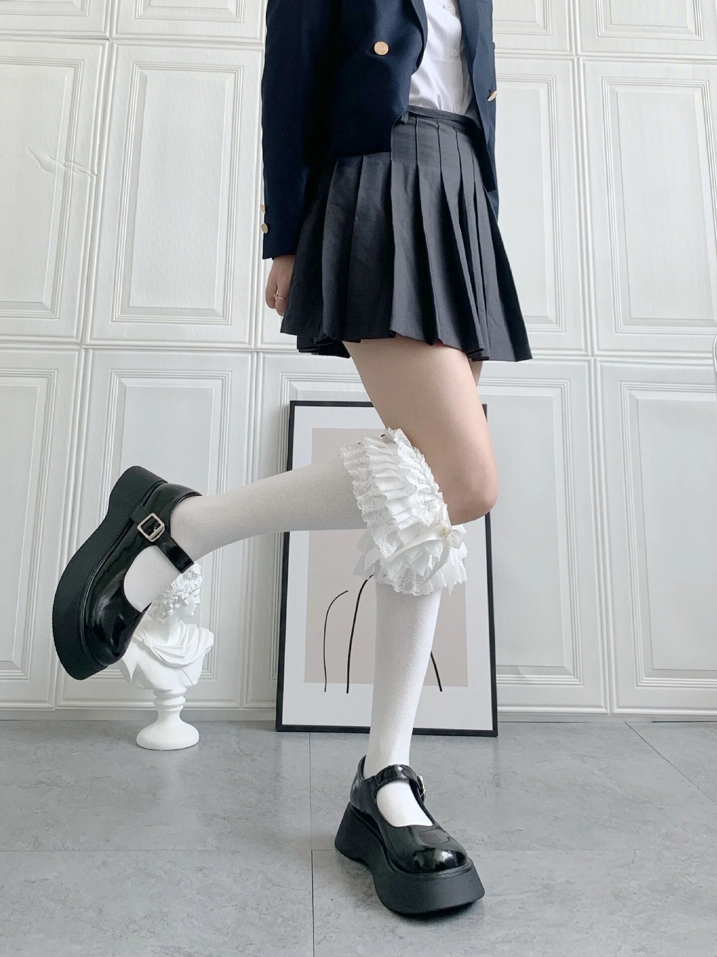 Ruffled Knee Socks - Image 16